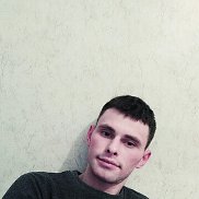 Aleksandar, 26 , 