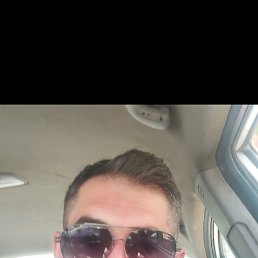 Zaza, 41, 