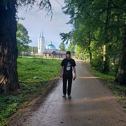 Dmo, 37, 