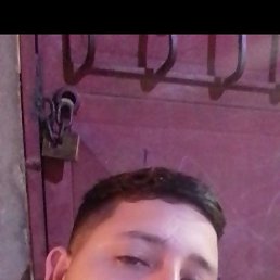 Jose Prez, 29, 