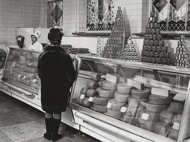 , 1970- .    1