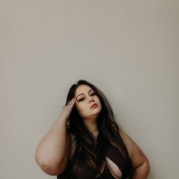 Dinara, 41 ���, �����������