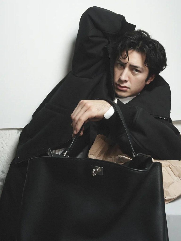 Balenciaga �������� � ����� ����� ������: ������ �������, ������� ������ � ������ ��������. ������ ... - 3