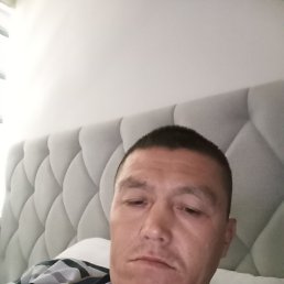 Otabek Qodirqulov, 43, 