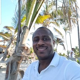 Leo, 29, 