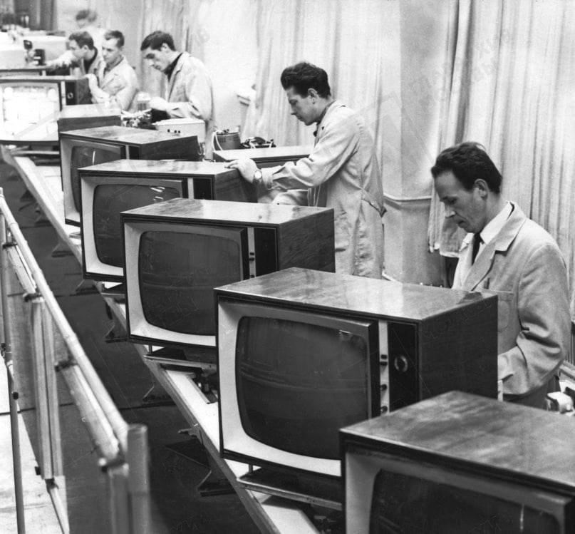     -401-1    , 1968 .