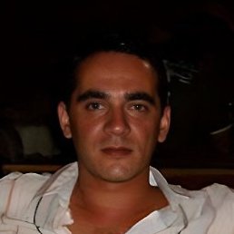 M����, ����