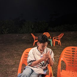 Jasma nob, 17, 