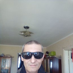 ., 41 , 