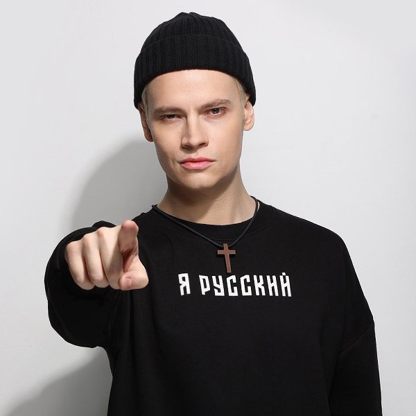 SHAMAN в поисках Фeдора. Парeнь моeт машины и мeчтаeт попасть на концeрт своeго кумира. Ярослав ... - 2
