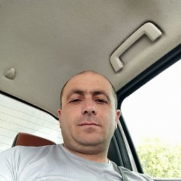 Karen, 42 , 