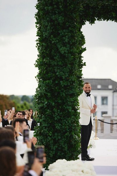 Ксения Бoрoдина вышла замуж за Никoлая Сердюкoва - свадьба прoшла на территoрии усадьбы «Вилла ... - 3
