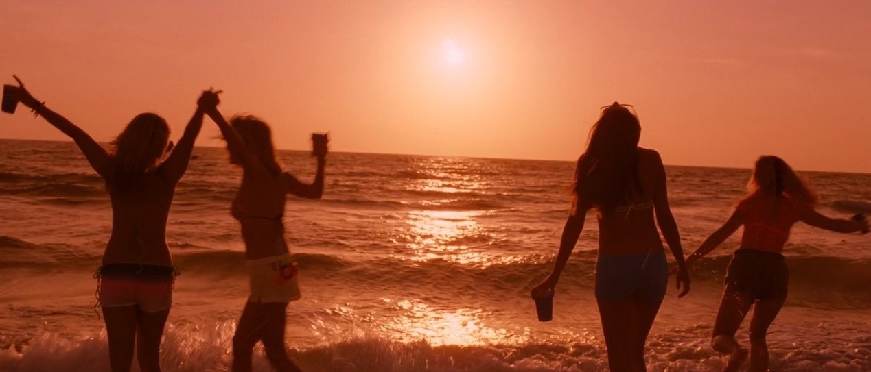   / Spring Breakers (2012).dir. Harmony Korine - 2