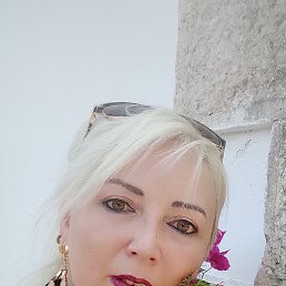 Halina, 49, 