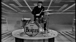 The Beatles - I Want To Hold Your Hand - Performed Live On The Ed Sullivan Show 2.9.64