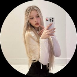 Anna, Los Angeles, 37 