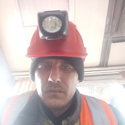 ������ �������, ������, 33 ����