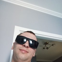 , , 32 