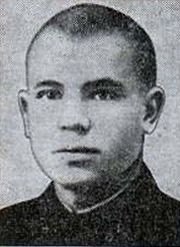 Сорокин Павел Васильевич.Командир взвода 3-й батареи 1438-го самоходного артиллерийского полка 18-го ...
