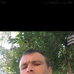 Aleks, 38, 