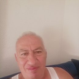 Gradimir, 52, 