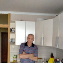 , 62, 