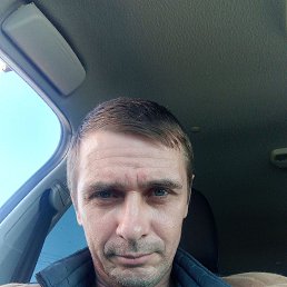 John wickk, 45, 