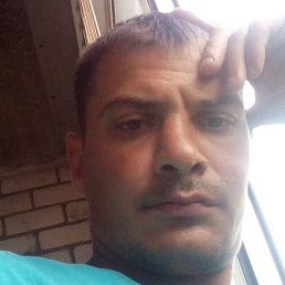 Alexey, 37, 