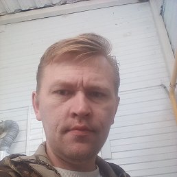 Yakov, 44 ����, ����