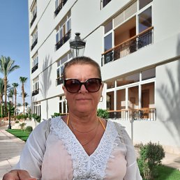Nataliia, 56, 