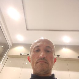 Najmiddin Jalolov, 44, 