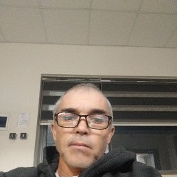 Xalimjon, 51, 