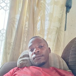 Majoro, 35, 