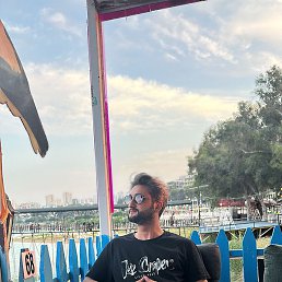 Lucas, ���!, 32 ����