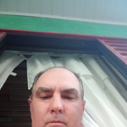 Edson, 45, 