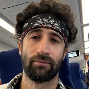 ������, 33 ����, �����-���������