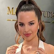 Mira, 30 , 