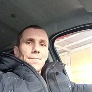 Serghei, 40, 