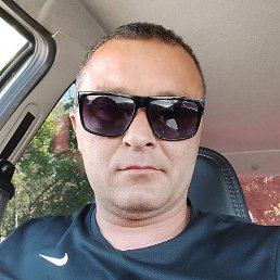 ������, ������, 44 ����