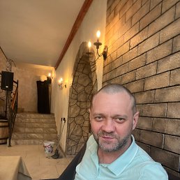 Yura, 40 ���, �����