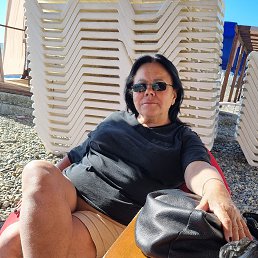 Nadezhda, 68, 