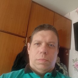  , , 40  -  21  2025