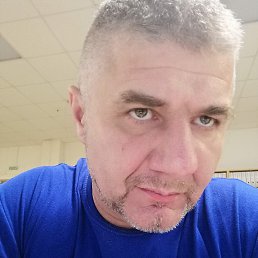 Mihai, �������, 54 ����