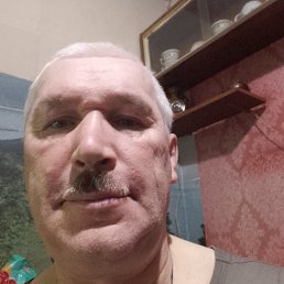 Oleg, 60 , 