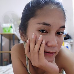 Amy, 29, 