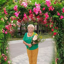 Lidiay, 64, 