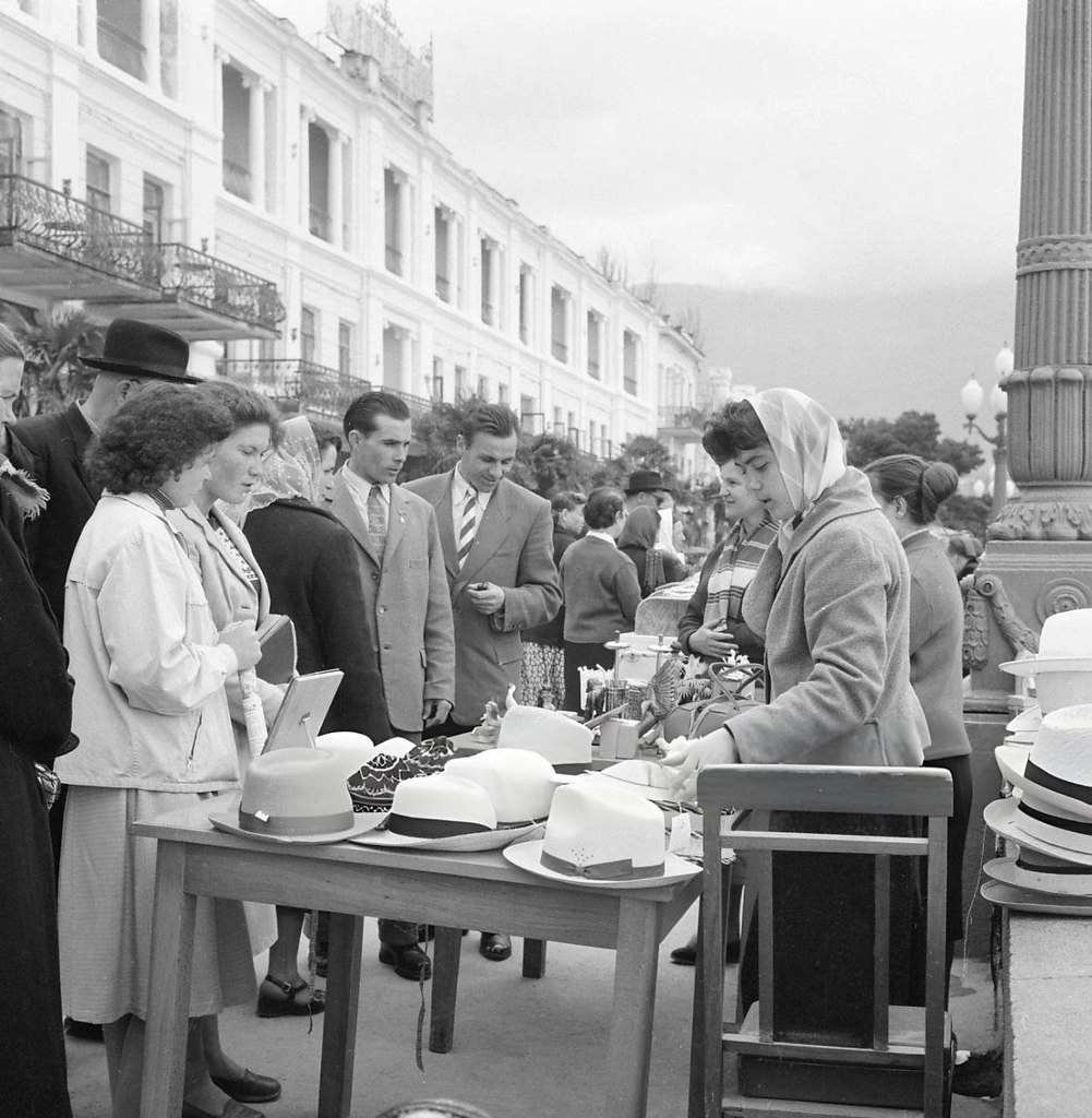    , , 1960 .