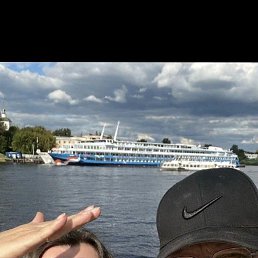 Tilor, 38, 