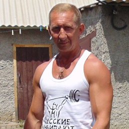 Viktor, 48, 